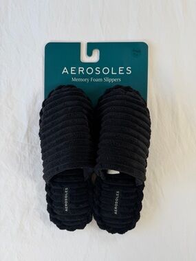 AEROSOLES Black Memory Foam Ribbed Slide Slippers